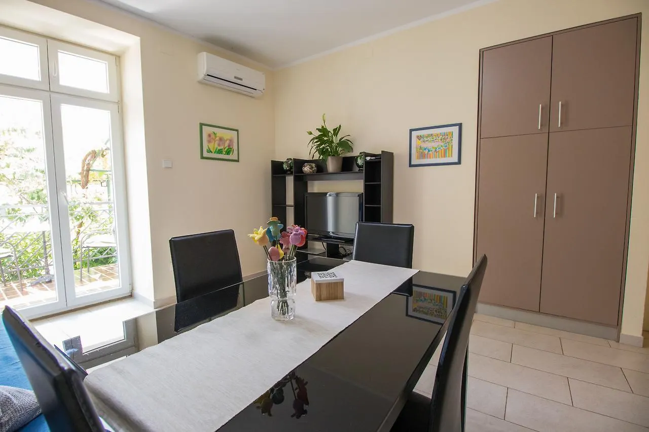 Apartment Andres Crikvenica